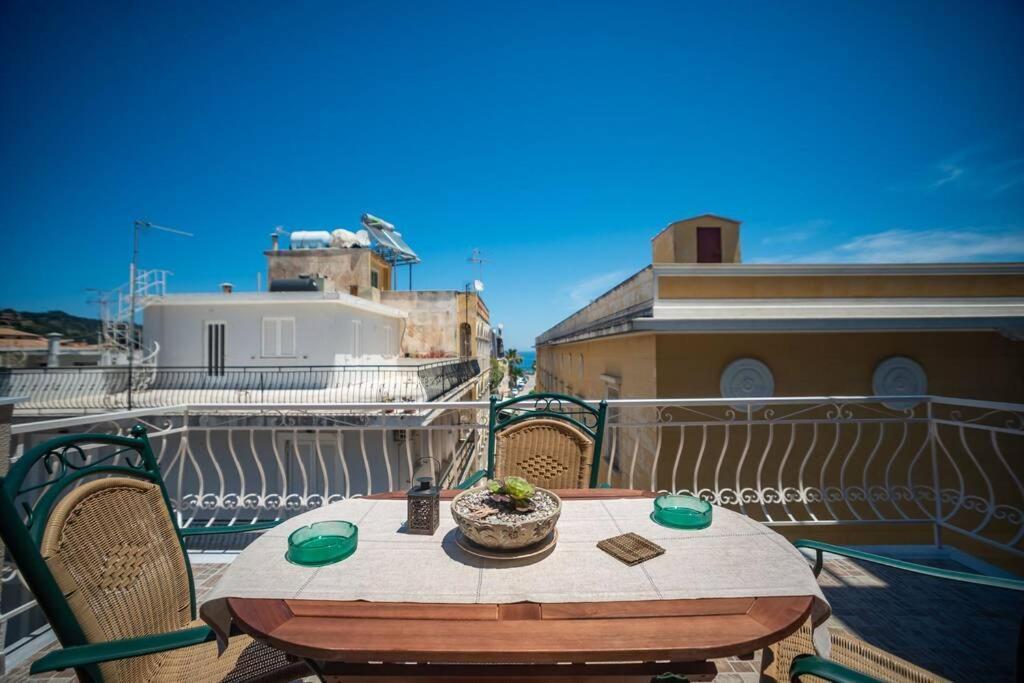 El Sueno De Zante City Center Apartments Eksteriør billede